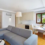Aria Apartments