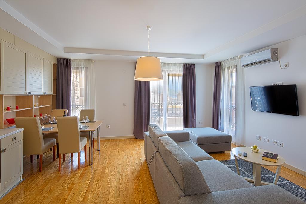 Aria Apartman